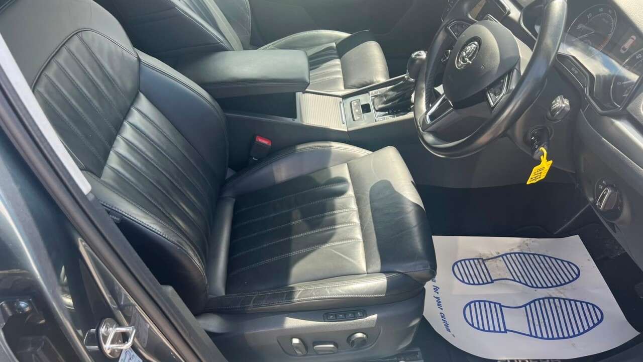2017 SKODA SUPERB 2017 SKODA SUPERB