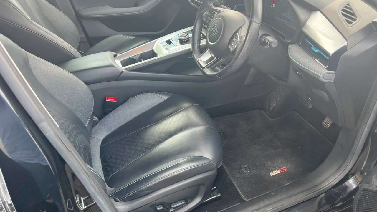 2022 MG MG5 2022 MG MG5