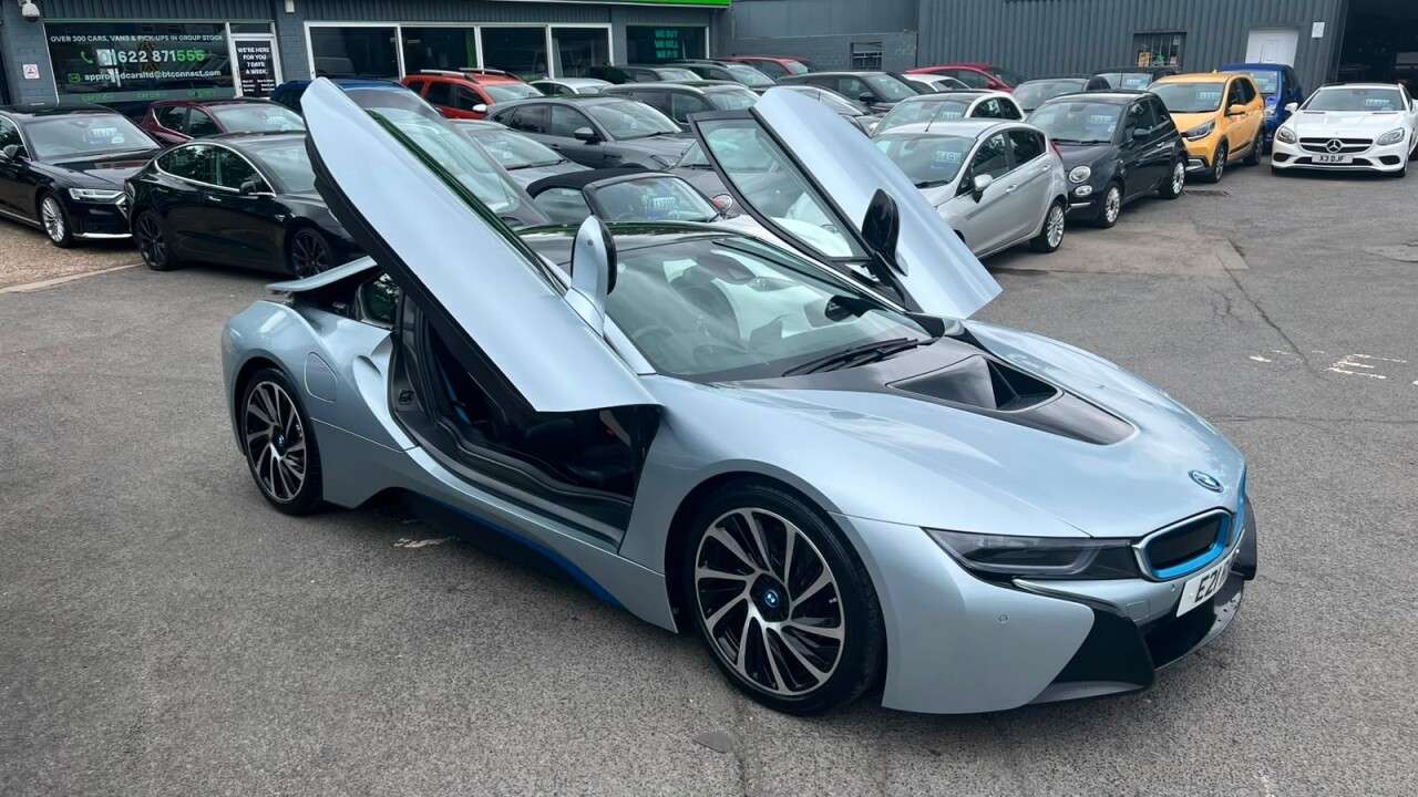 A 2015 BMW I8 Silver 1.5 7.1kWh Plug-in hybrid coupe, 49,050 miles, ULEZ compliant, Autom A 2015 BMW I8 Silver 1.5 7.1kWh Plug-in hybrid coupe, 49,050 miles, ULEZ compliant, Autom