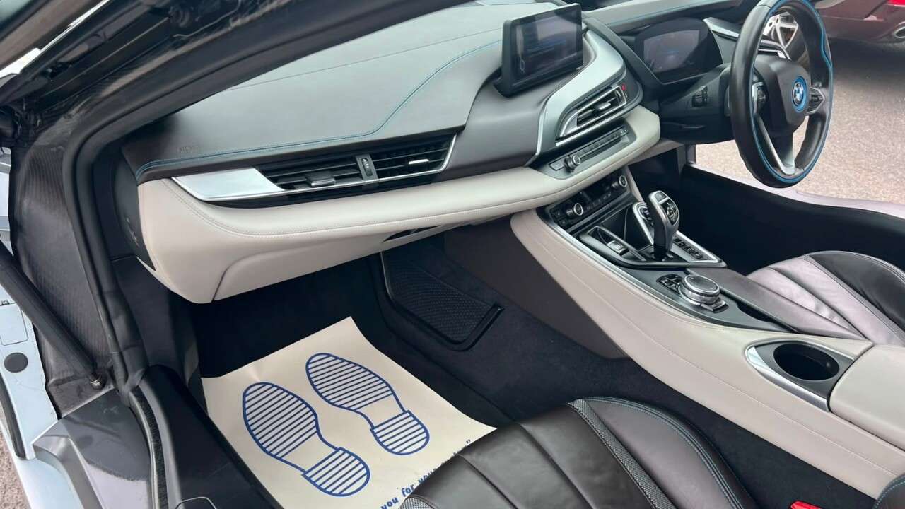 2015 BMW I8 2015 BMW I8