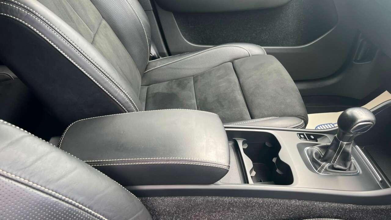2020 VOLVO XC40 2020 VOLVO XC40