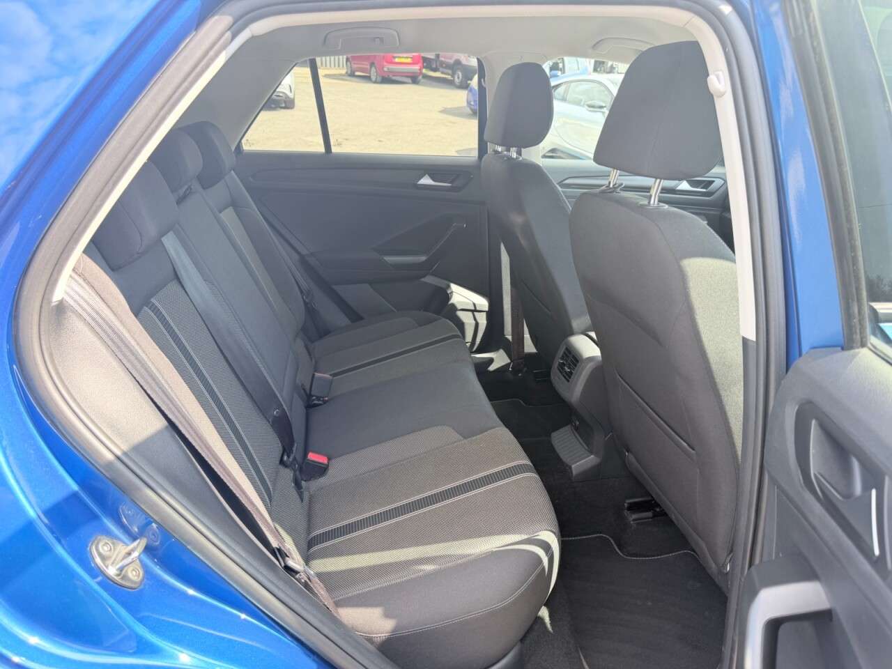 2020 VOLKSWAGEN T-ROC 2020 VOLKSWAGEN T-ROC