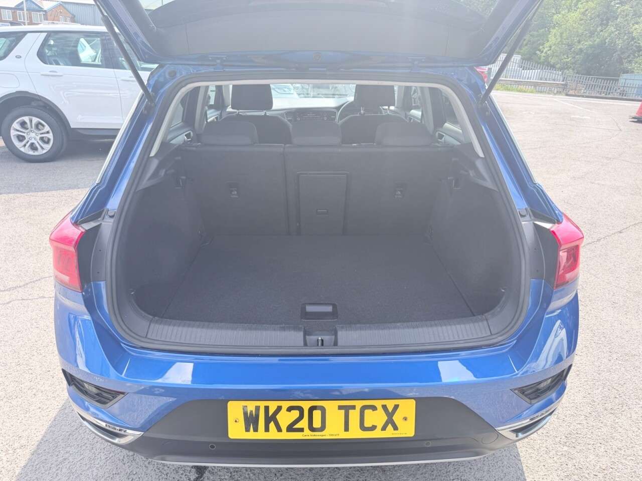 2020 VOLKSWAGEN T-ROC 2020 VOLKSWAGEN T-ROC