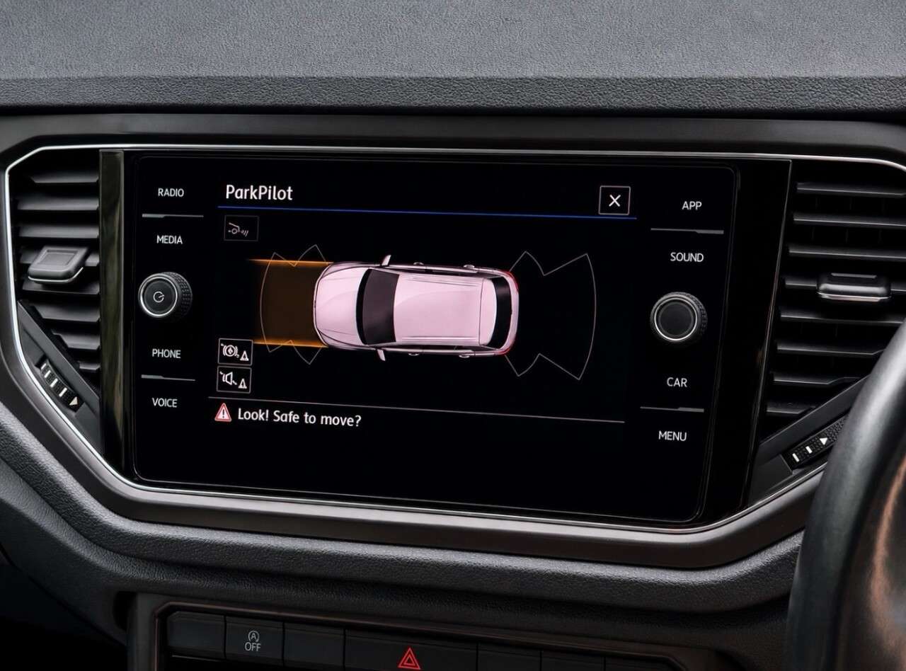 2020 VOLKSWAGEN T-ROC 2020 VOLKSWAGEN T-ROC
