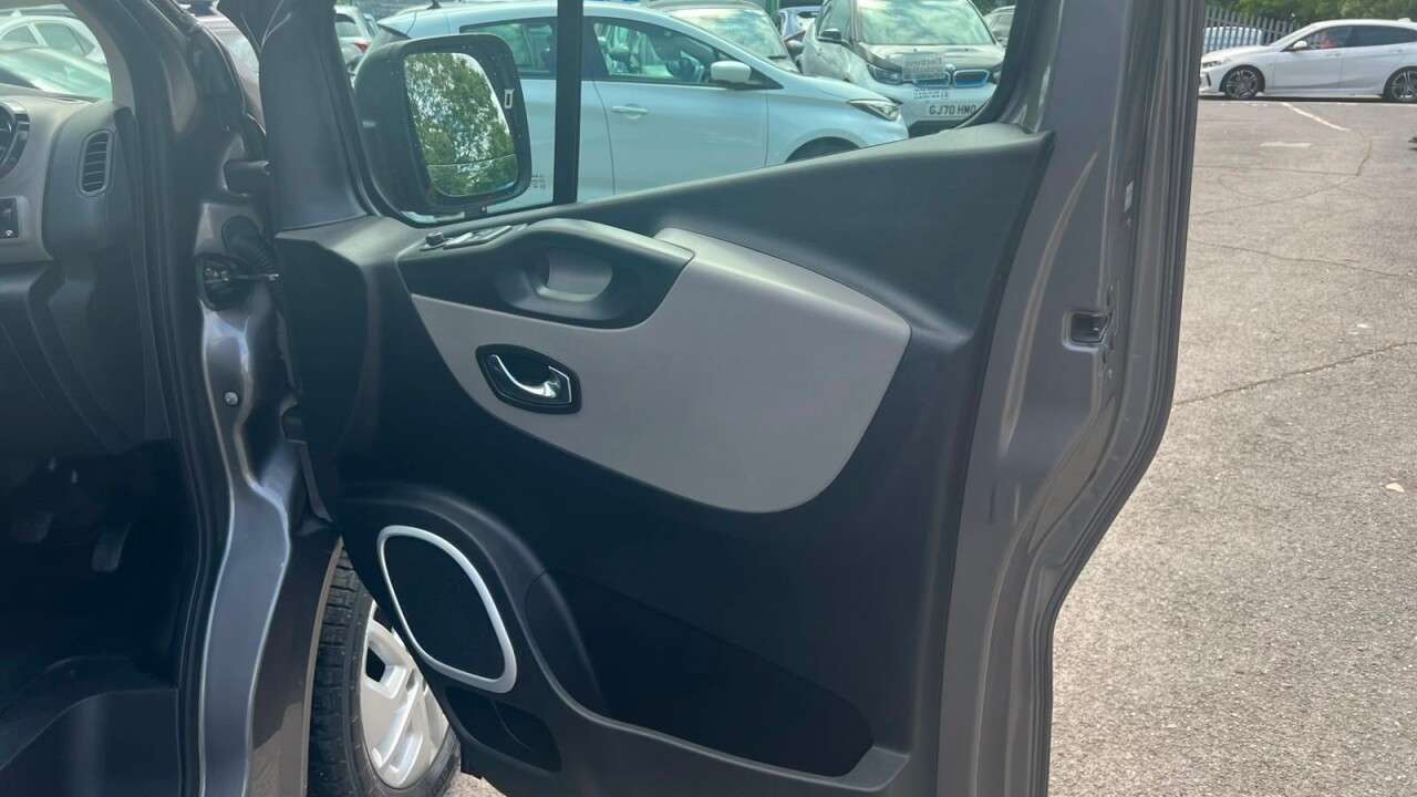 2019 RENAULT TRAFIC 2019 RENAULT TRAFIC