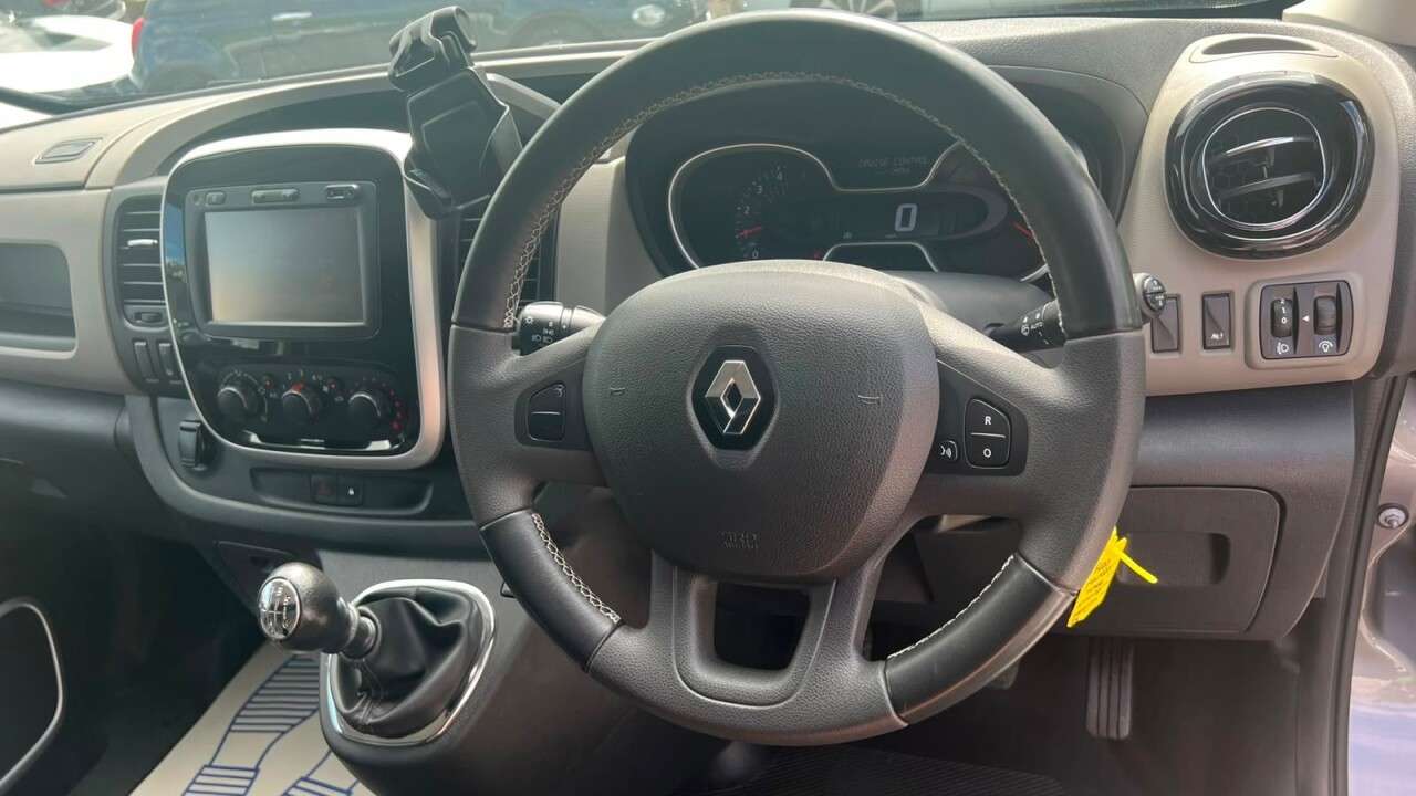 2019 RENAULT TRAFIC 2019 RENAULT TRAFIC