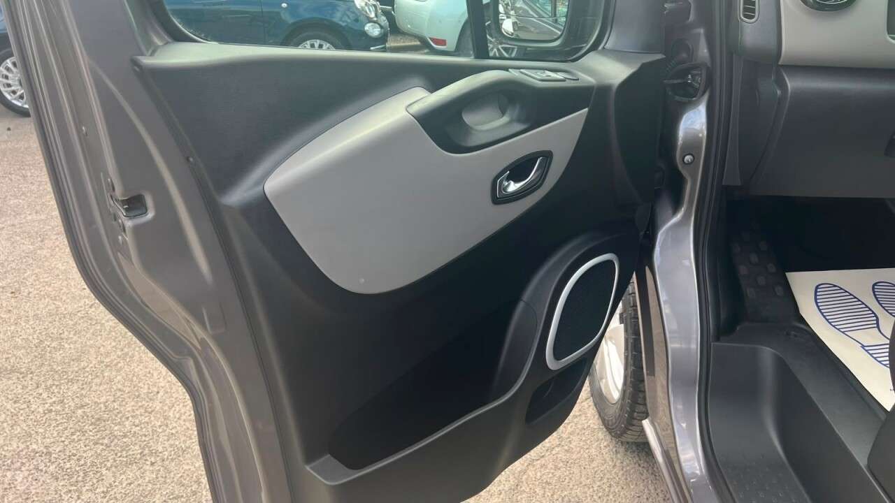 2019 RENAULT TRAFIC 2019 RENAULT TRAFIC
