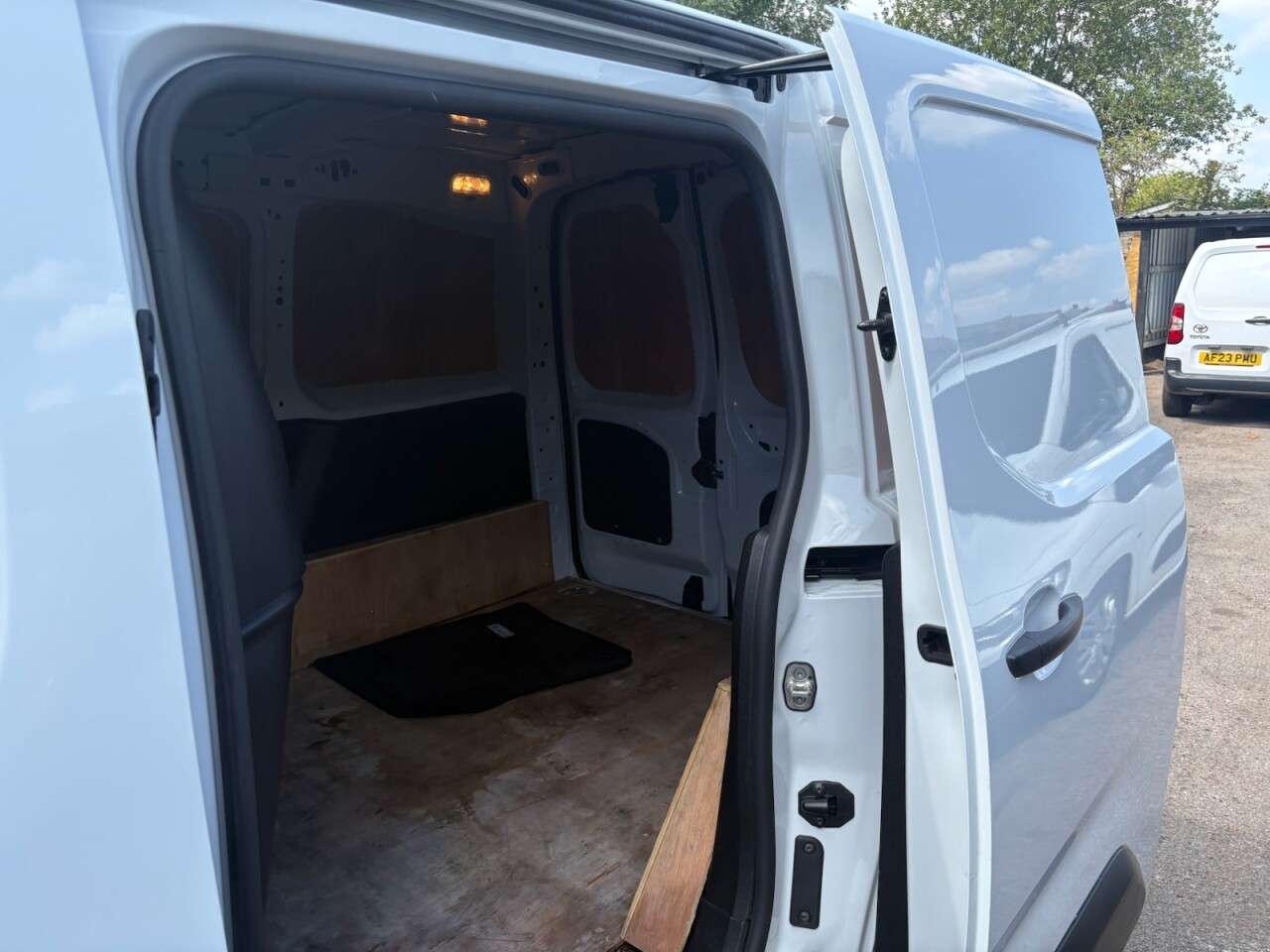 2023 VAUXHALL COMBO 2023 VAUXHALL COMBO