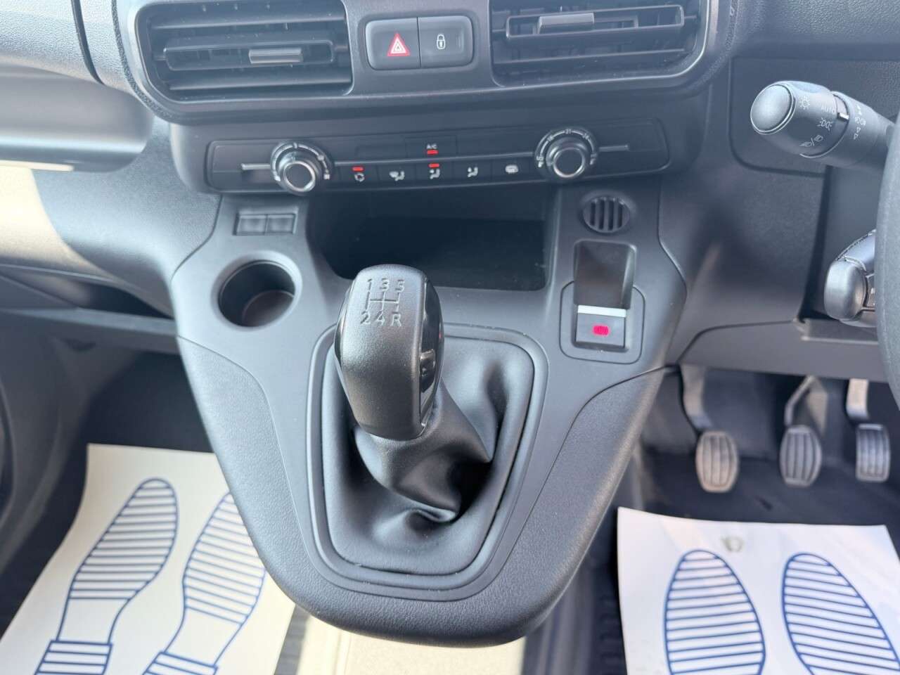 2021 PEUGEOT PARTNER 2021 PEUGEOT PARTNER