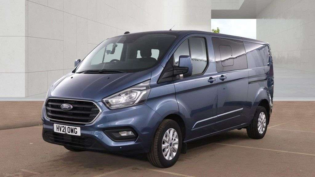 A 2021 FORD TRANSIT CUSTOM Blue 2.0 320 EcoBlue Limited Crew Van, 29,801 miles, 6 Seats, Euro 6, Air C A 2021 FORD TRANSIT CUSTOM Blue 2.0 320 EcoBlue Limited Crew Van, 29,801 miles, 6 Seats, Euro 6, Air C