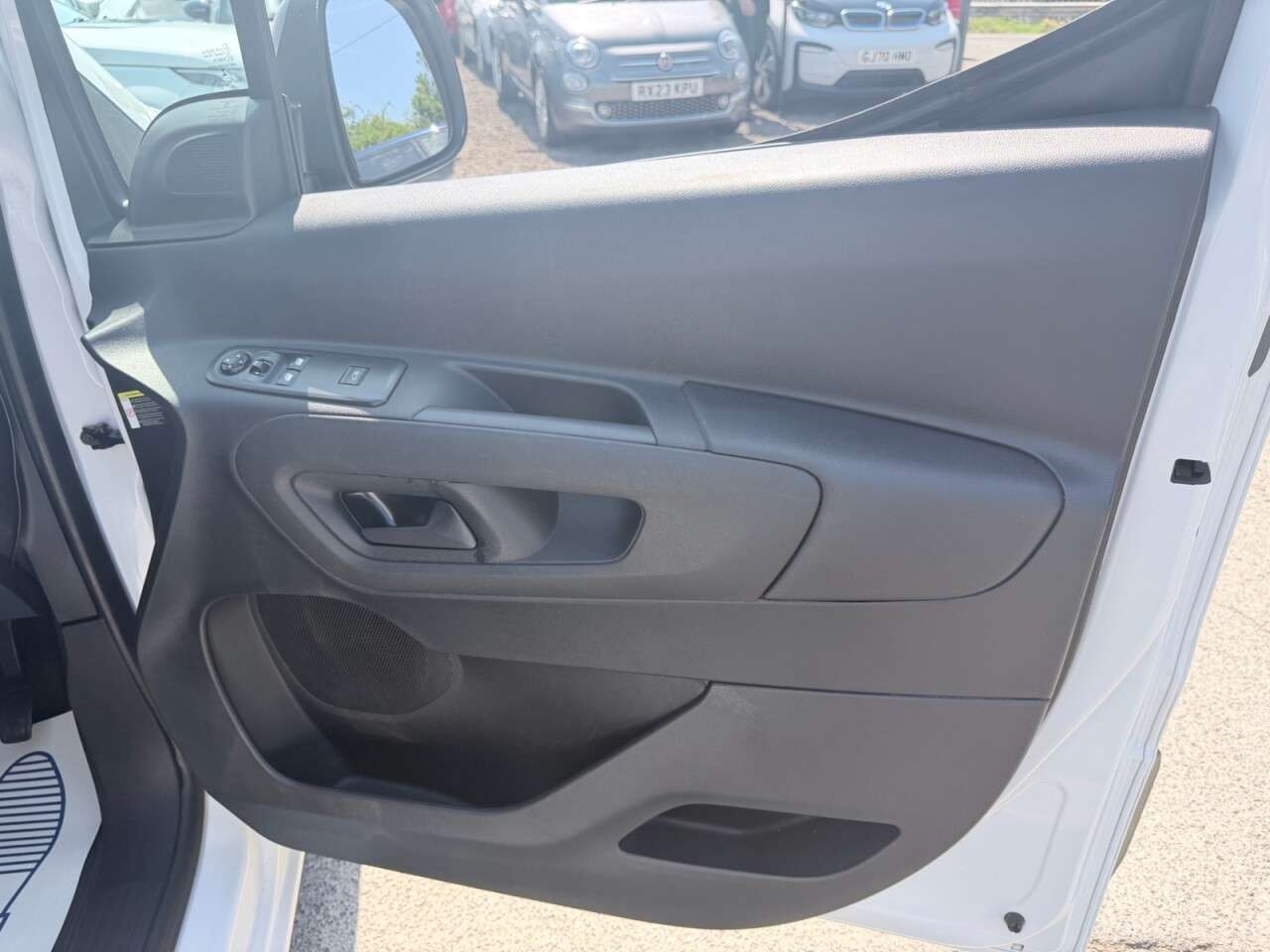 2023 PEUGEOT PARTNER 2023 PEUGEOT PARTNER