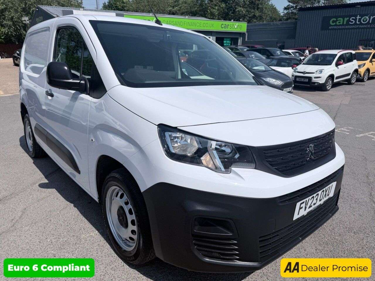 A 2023 PEUGEOT PARTNER White 1.5 BlueHDi Professional Premium+ van, 29,800 miles, Euro 6, CarPlay/ A 2023 PEUGEOT PARTNER White 1.5 BlueHDi Professional Premium+ van, 29,800 miles, Euro 6, CarPlay/