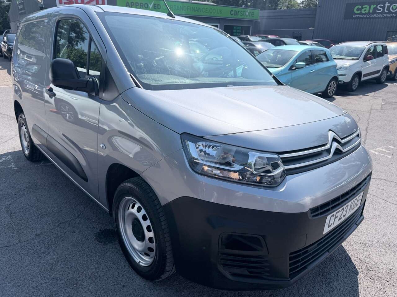 A 2023 CITROEN BERLINGO Grey 1.5 BlueHDi Enterprise Edition M van, 22,616 miles, Euro 6, 8in Touchs A 2023 CITROEN BERLINGO Grey 1.5 BlueHDi Enterprise Edition M van, 22,616 miles, Euro 6, 8in Touchs
