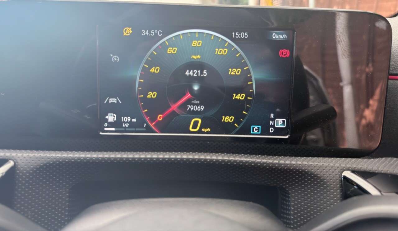 2019 MERCEDES-BENZ A CLASS 2019 MERCEDES-BENZ A CLASS