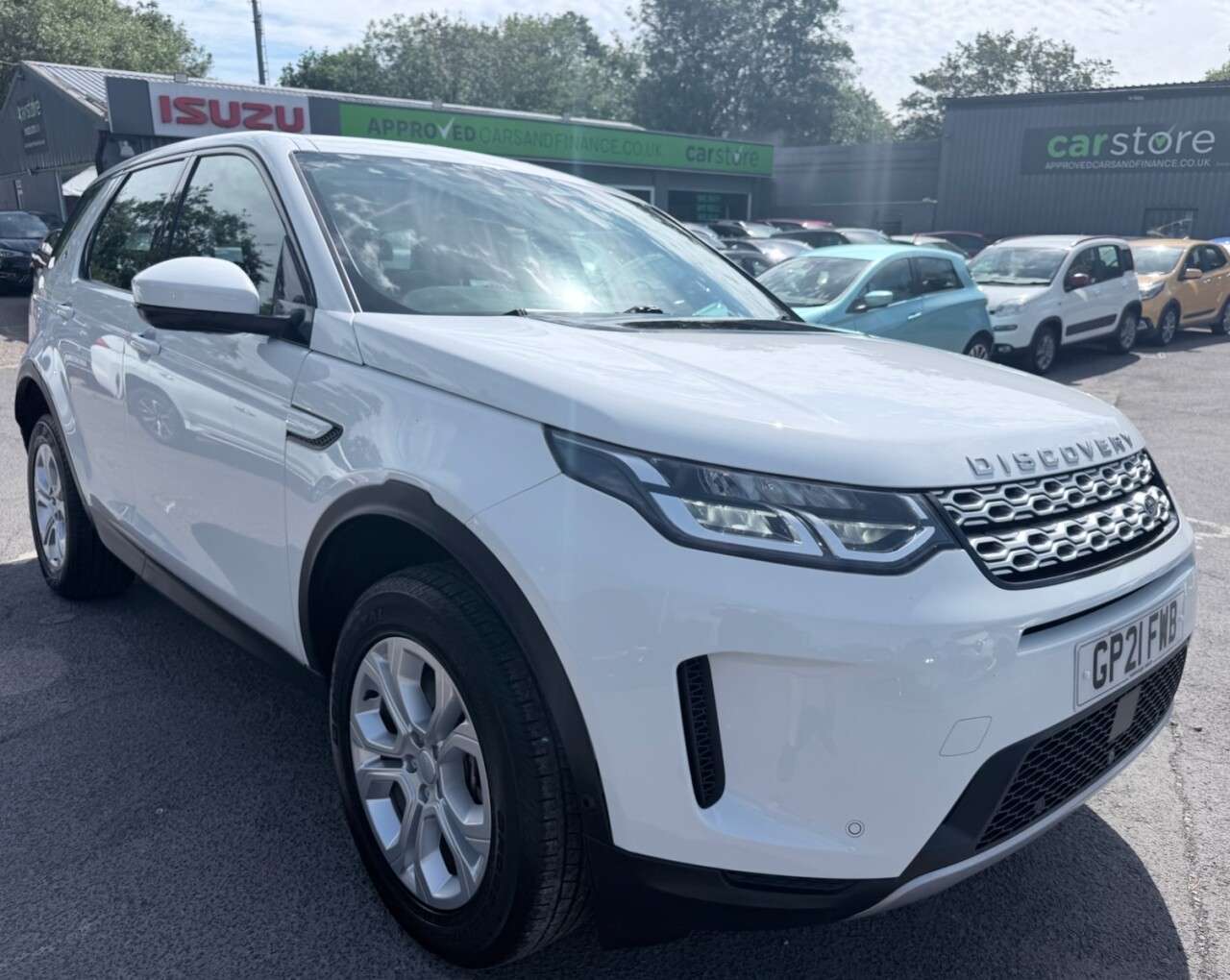 A 2021 LAND ROVER DISCOVERY SPORT White 2.0 D165 MHEV S SUV, 55,253 miles, Euro 6, Automatic 4WD, 7 Seats, Le A 2021 LAND ROVER DISCOVERY SPORT White 2.0 D165 MHEV S SUV, 55,253 miles, Euro 6, Automatic 4WD, 7 Seats, Le
