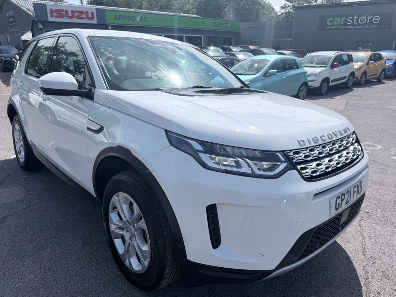A 2021 LAND ROVER DISCOVERY SPORT White 2.0 D165 MHEV S SUV, 55,253 miles, Euro 6, Automatic 4WD, 7 Seats, Le A 2021 LAND ROVER DISCOVERY SPORT White 2.0 D165 MHEV S SUV, 55,253 miles, Euro 6, Automatic 4WD, 7 Seats, Le