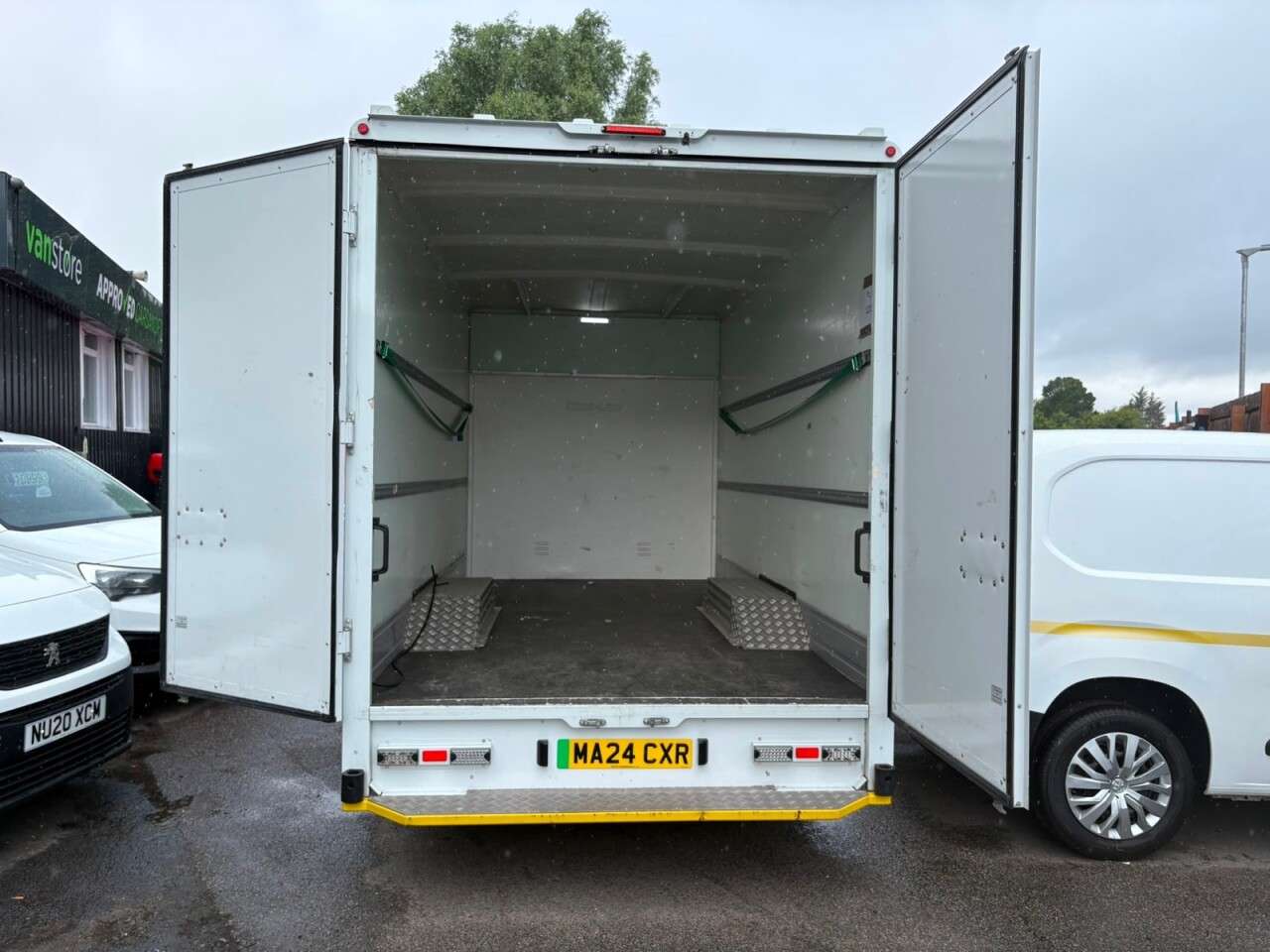 2024 MAXUS EDELIVER 9 2024 MAXUS EDELIVER 9