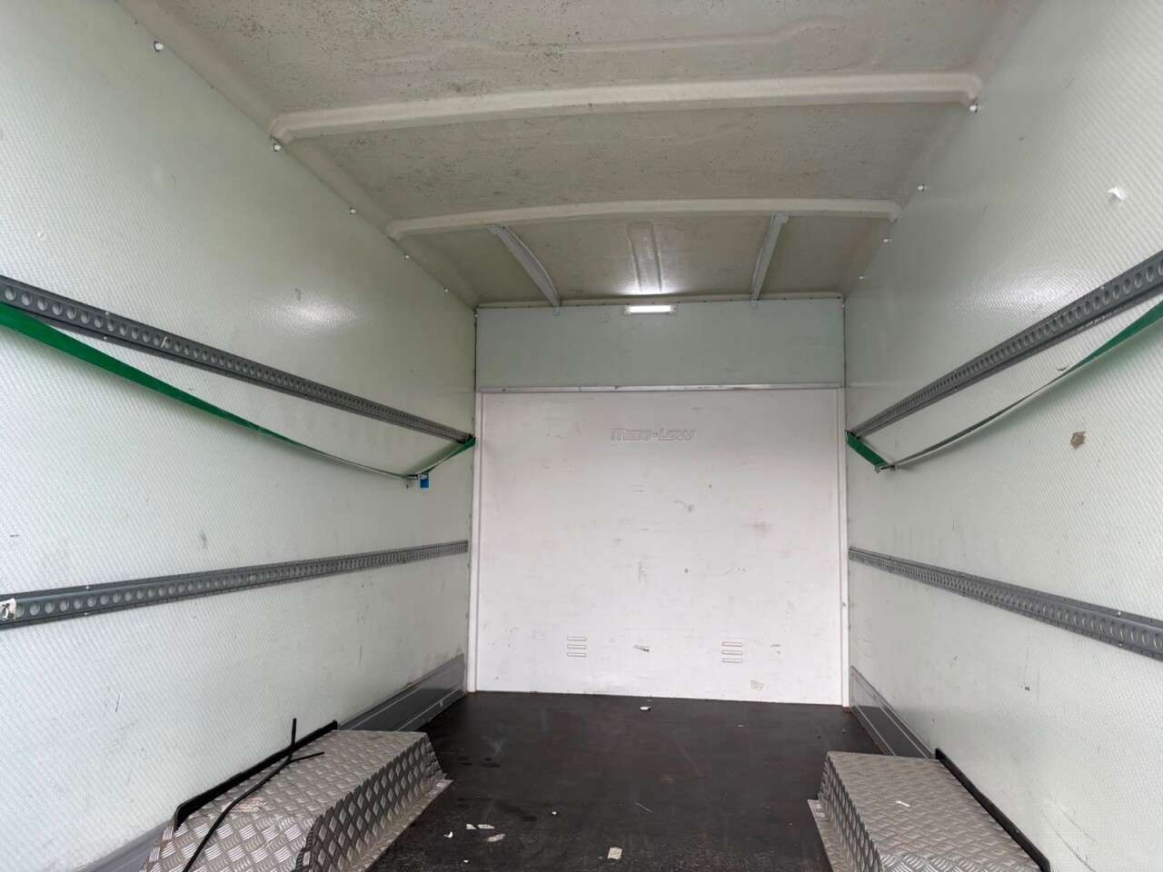 2024 MAXUS EDELIVER 9 2024 MAXUS EDELIVER 9