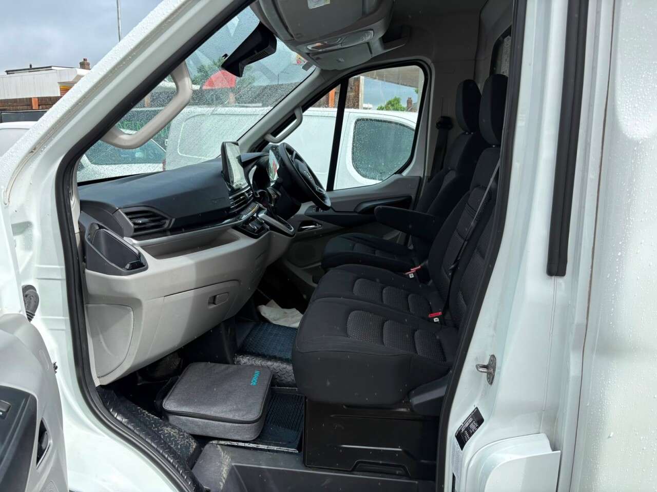 2024 MAXUS EDELIVER 9 2024 MAXUS EDELIVER 9