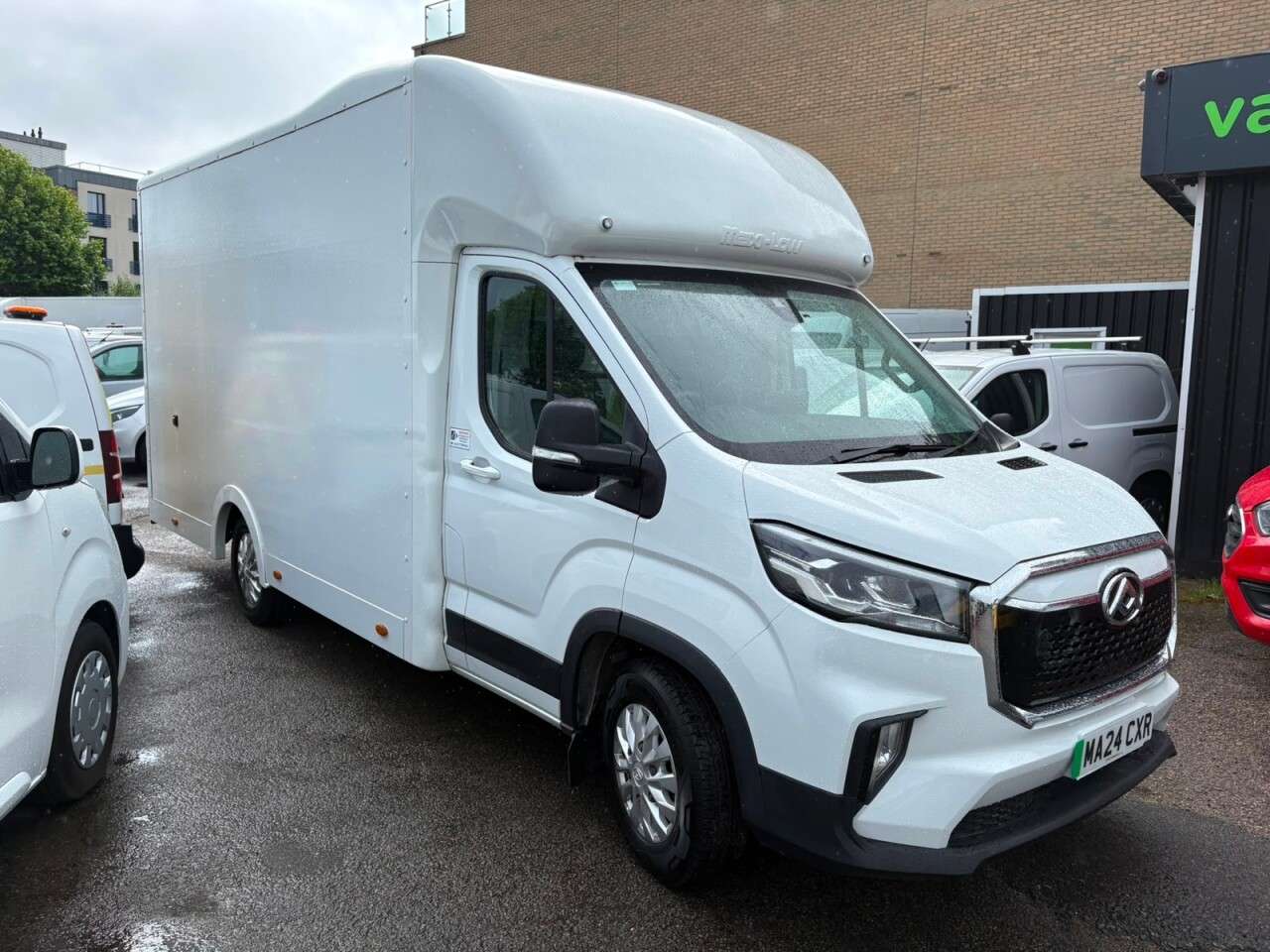 2024 MAXUS EDELIVER 9 2024 MAXUS EDELIVER 9