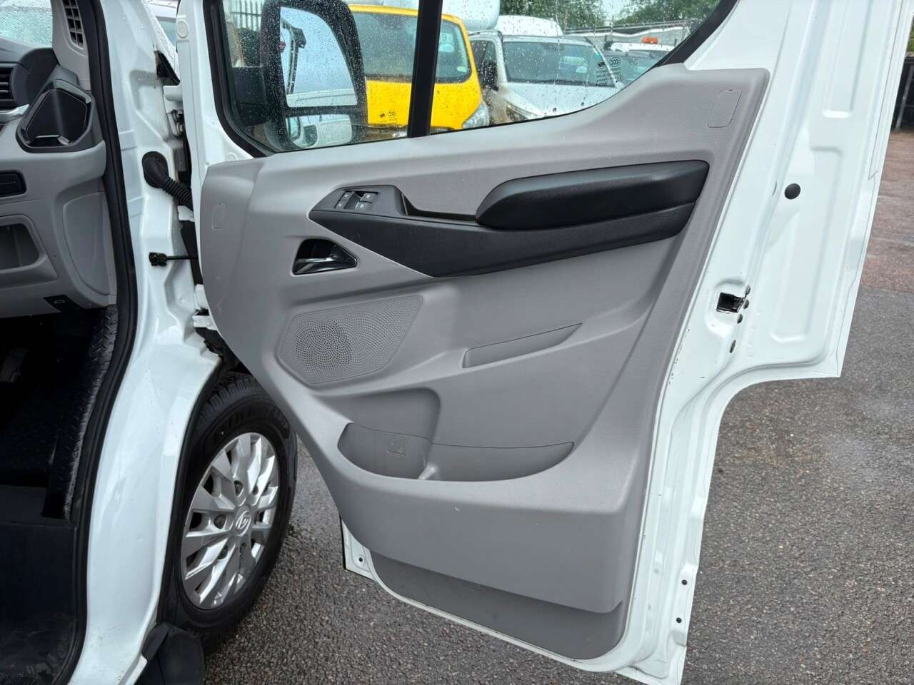 2024 MAXUS EDELIVER 9 2024 MAXUS EDELIVER 9