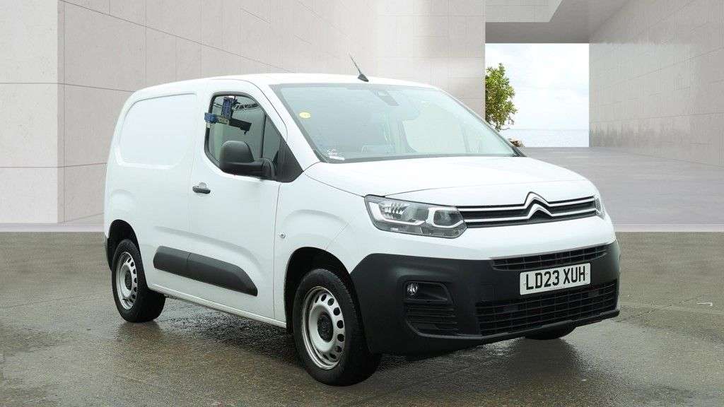 A 2023 CITROEN BERLINGO White 1.5 BlueHDi Enterprise Edition M Automatic van, 28,800 miles, Euro 6, A 2023 CITROEN BERLINGO White 1.5 BlueHDi Enterprise Edition M Automatic van, 28,800 miles, Euro 6,