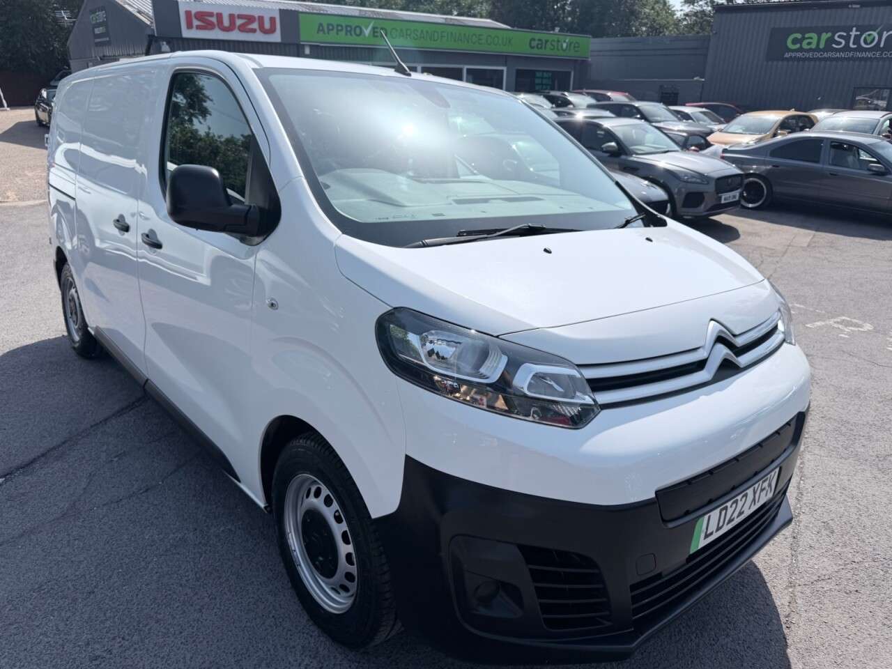A 2022 CITROEN E-DISPATCH White E 1000 75kWh Enterprise Pro electric van, 14,350 miles, Automatic, A/ A 2022 CITROEN E-DISPATCH White E 1000 75kWh Enterprise Pro electric van, 14,350 miles, Automatic, A/