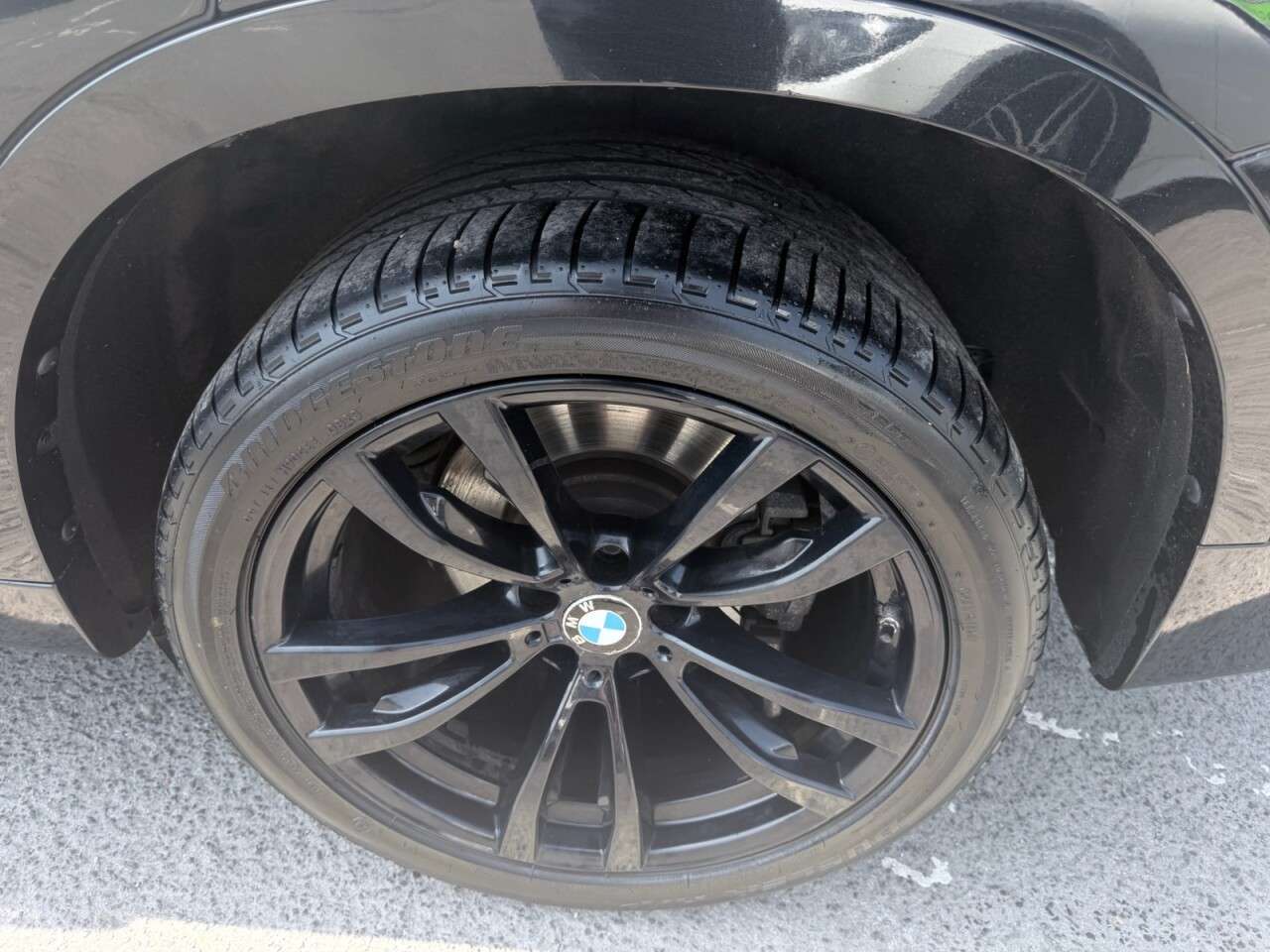 2017 BMW X6 2017 BMW X6