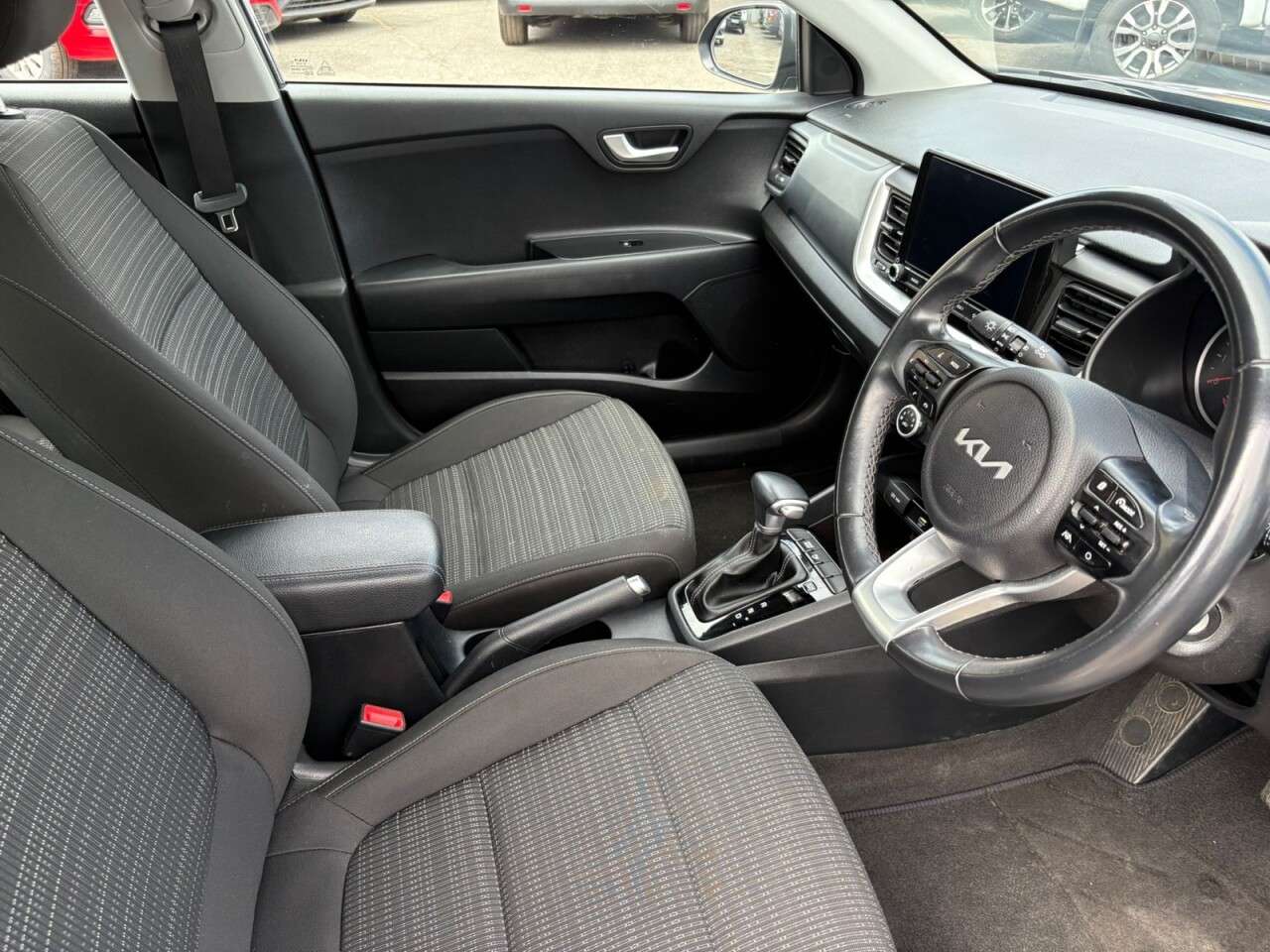 2022 KIA STONIC 2022 KIA STONIC