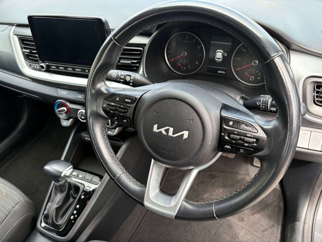 2022 KIA STONIC 2022 KIA STONIC