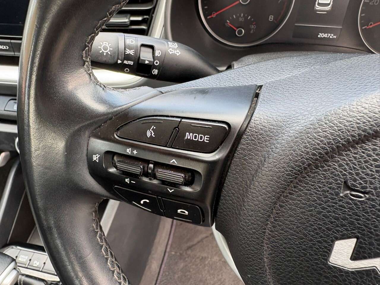 2022 KIA STONIC 2022 KIA STONIC