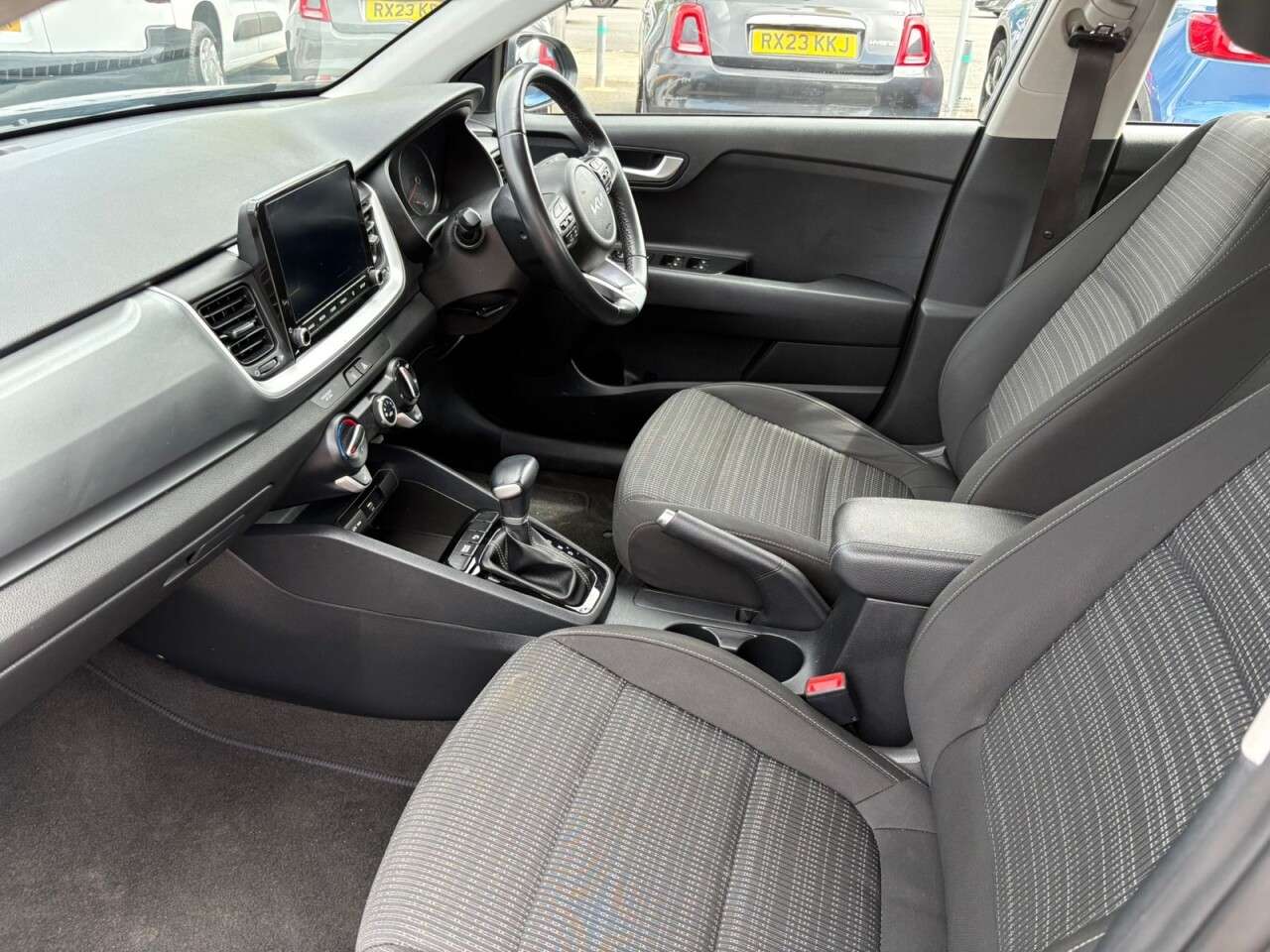 2022 KIA STONIC 2022 KIA STONIC