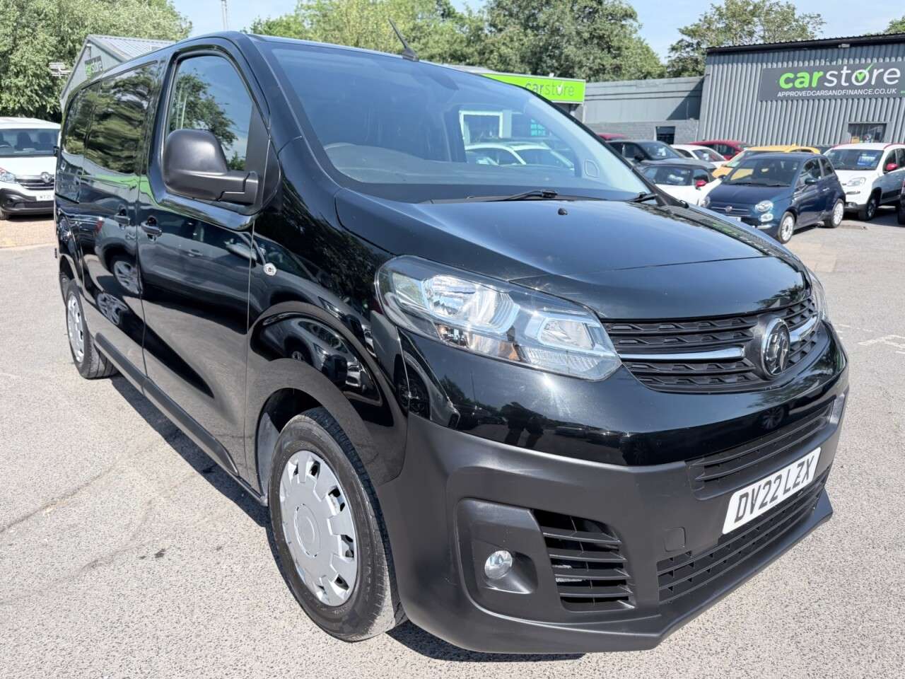 A 2022 VAUXHALL VIVARO Black 1.5 Turbo D 2900 Dynamic van, 29,000 miles, Euro 6, 6-Speed manual, C A 2022 VAUXHALL VIVARO Black 1.5 Turbo D 2900 Dynamic van, 29,000 miles, Euro 6, 6-Speed manual, C