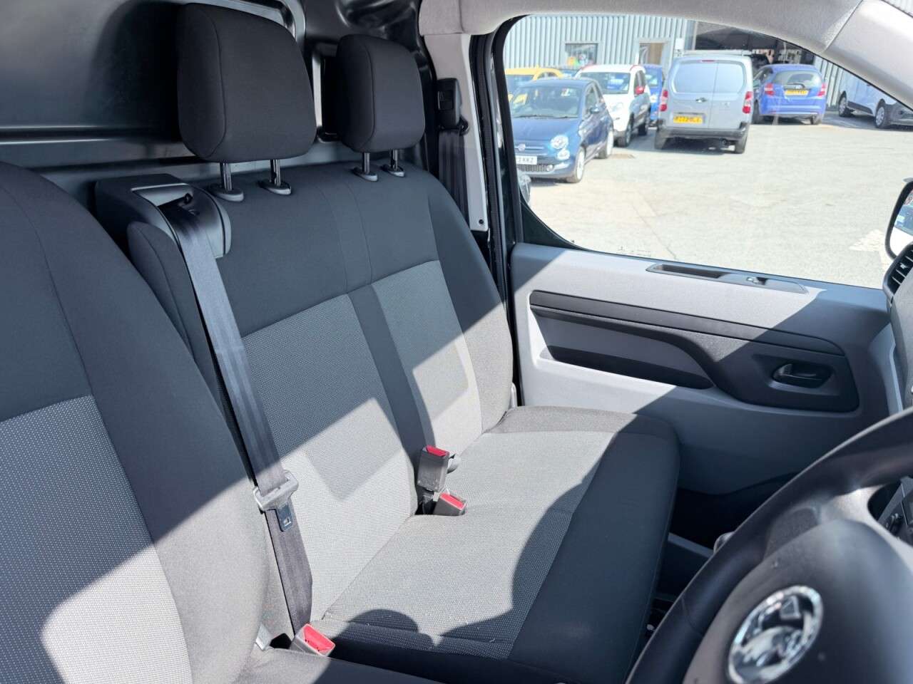 2022 VAUXHALL VIVARO 2022 VAUXHALL VIVARO