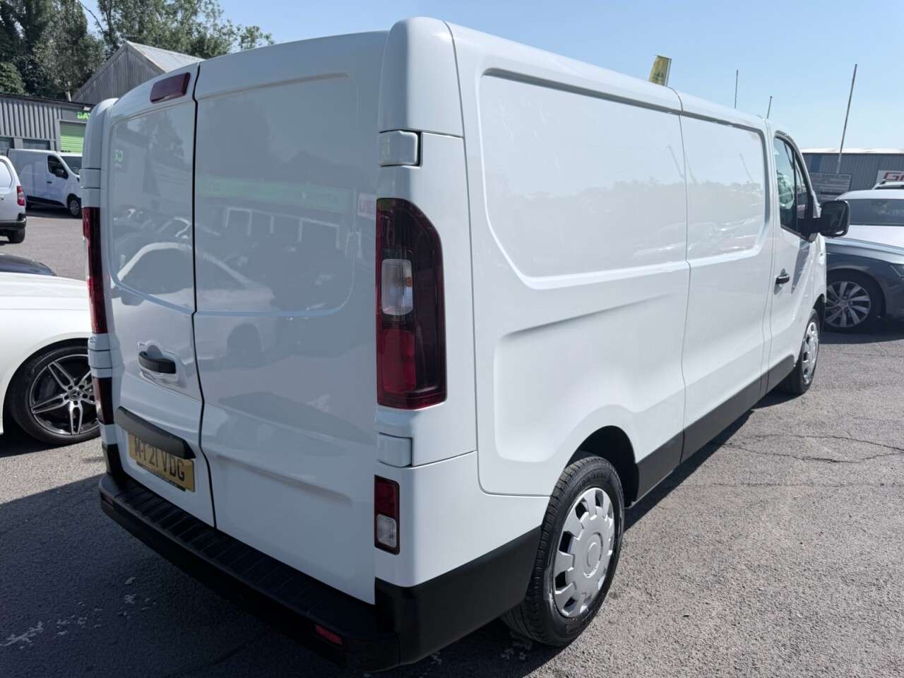 2021 RENAULT TRAFIC 2021 RENAULT TRAFIC
