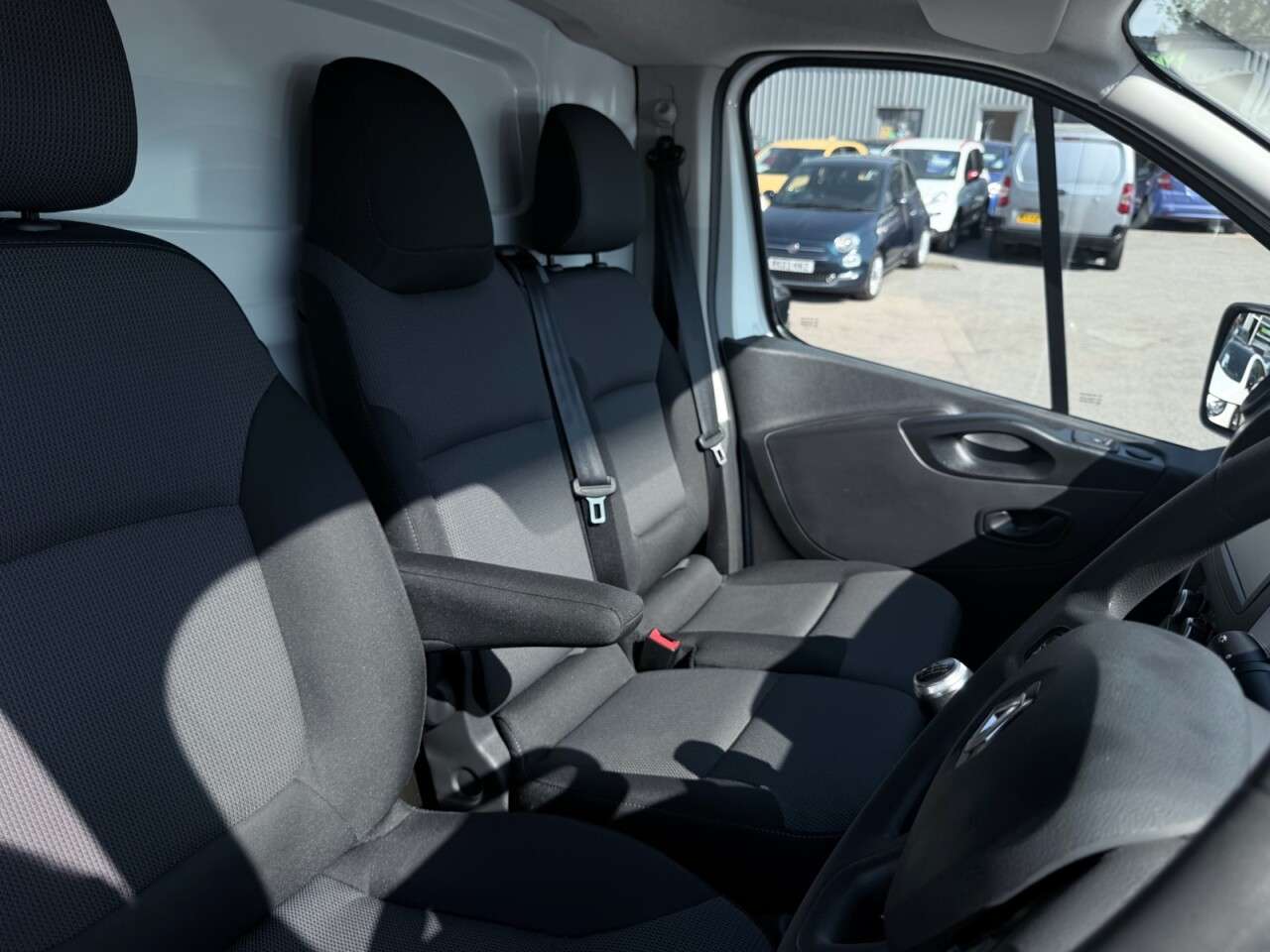 2021 RENAULT TRAFIC 2021 RENAULT TRAFIC