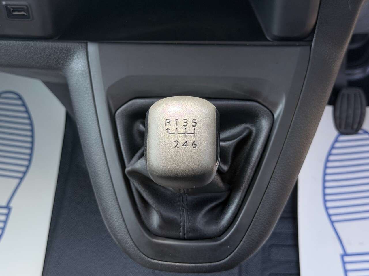 2022 VAUXHALL VIVARO 2022 VAUXHALL VIVARO