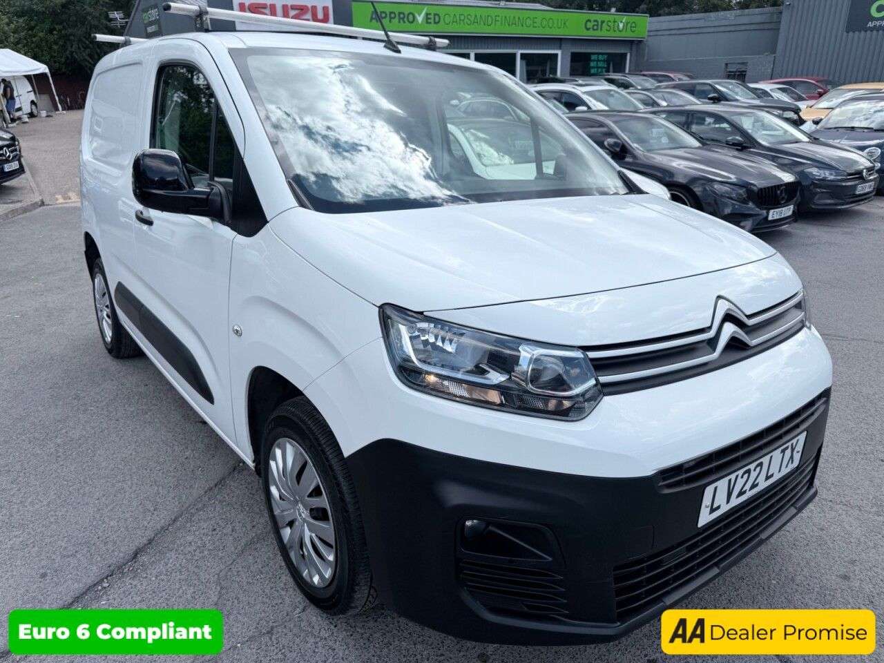 A 2022 CITROEN BERLINGO White 1.5 BlueHDi Enterprise M Pro van, 72,100 miles, Euro 6, 6-Speed manua A 2022 CITROEN BERLINGO White 1.5 BlueHDi Enterprise M Pro van, 72,100 miles, Euro 6, 6-Speed manua
