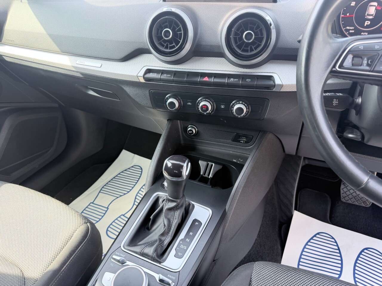 2022 AUDI Q2 2022 AUDI Q2