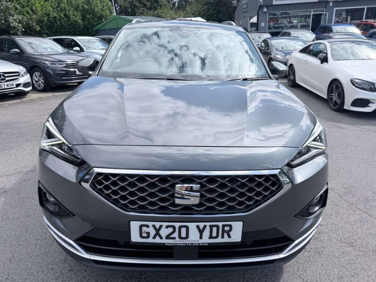 A 2020 SEAT TARRACO 1.5 TSI EVO XCELLENCE SUV 5dr Petrol DSG Euro 6 (s/s) (150 ps) A 2020 SEAT TARRACO 1.5 TSI EVO XCELLENCE SUV 5dr Petrol DSG Euro 6 (s/s) (150 ps)