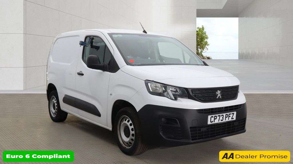A 2024 PEUGEOT PARTNER White 1.5 BlueHDi Professional Premium+ van, 20,000 miles, Euro 6, 6-speed A 2024 PEUGEOT PARTNER White 1.5 BlueHDi Professional Premium+ van, 20,000 miles, Euro 6, 6-speed