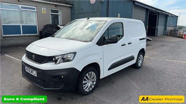A 2021 PEUGEOT PARTNER White 1.5 BlueHDi Professional van, 18,000 miles, Euro 6, 5-Speed manual, 8 A 2021 PEUGEOT PARTNER White 1.5 BlueHDi Professional van, 18,000 miles, Euro 6, 5-Speed manual, 8