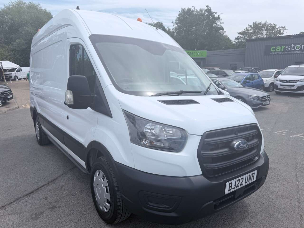 A 2022 FORD TRANSIT White 2.0 350 EcoBlue L3 H3 van, 62,200 miles, Euro 6, 6-Speed manual, Air A 2022 FORD TRANSIT White 2.0 350 EcoBlue L3 H3 van, 62,200 miles, Euro 6, 6-Speed manual, Air
