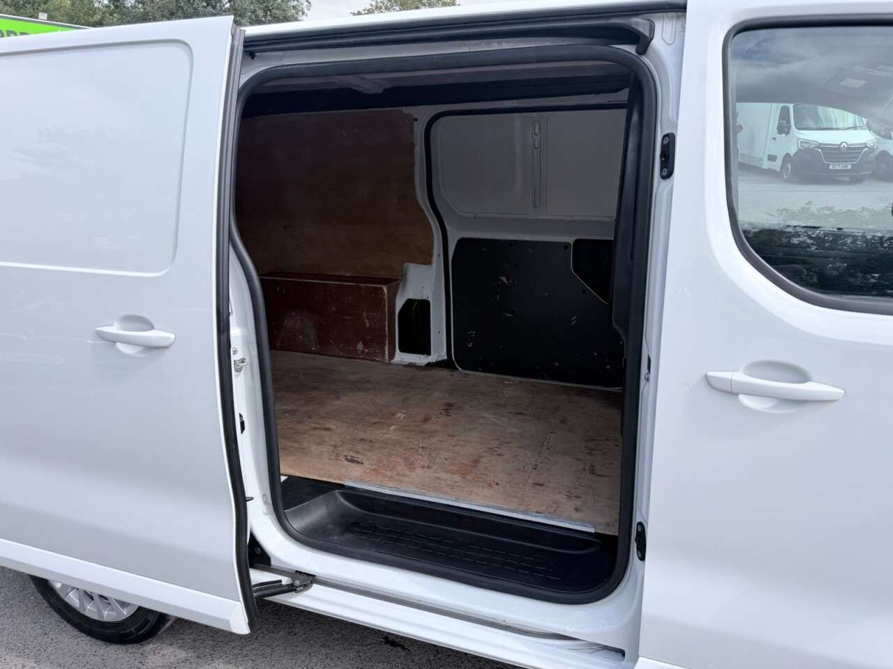 2023 VAUXHALL VIVARO 2023 VAUXHALL VIVARO