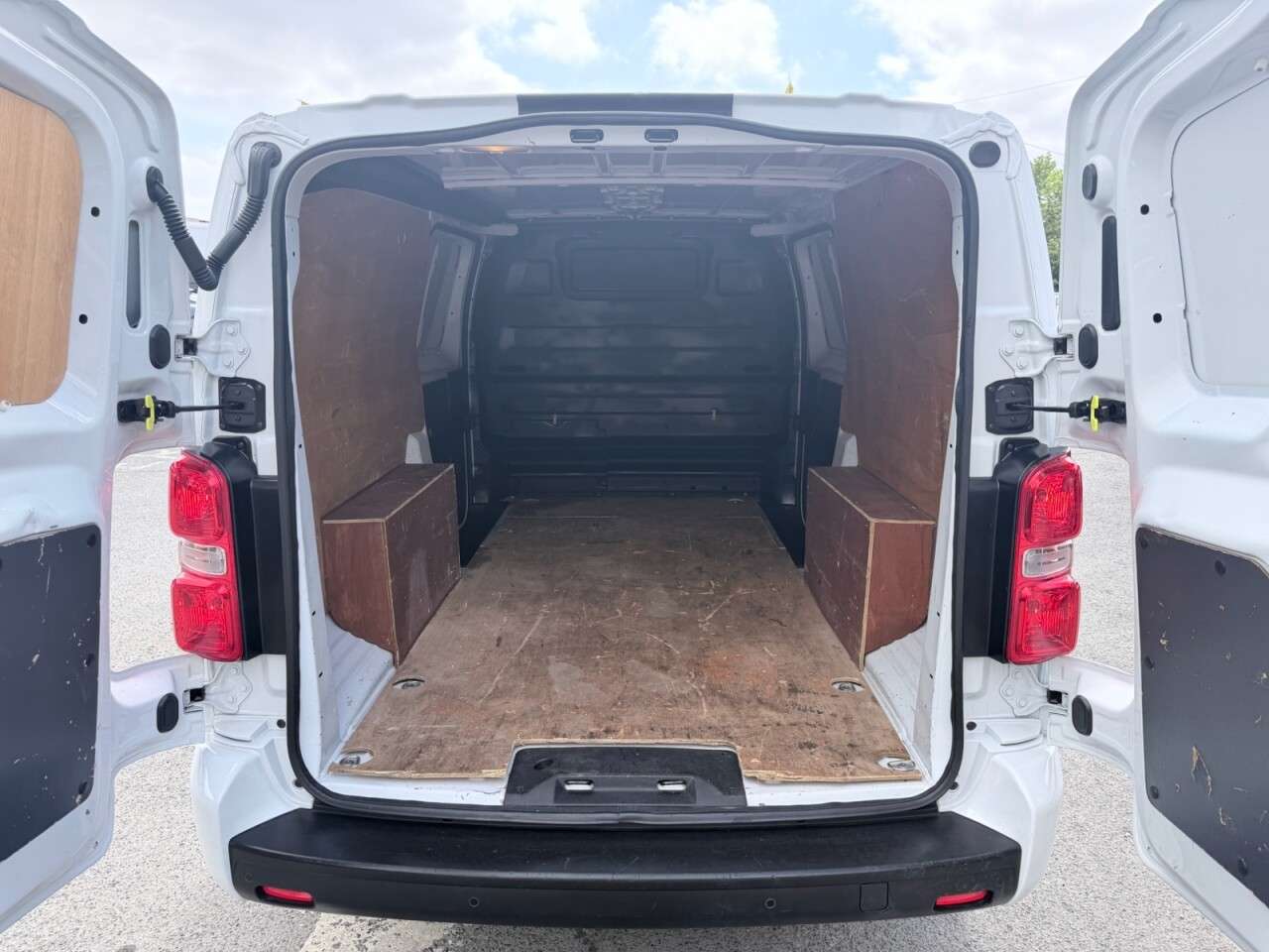 2023 VAUXHALL VIVARO 2023 VAUXHALL VIVARO
