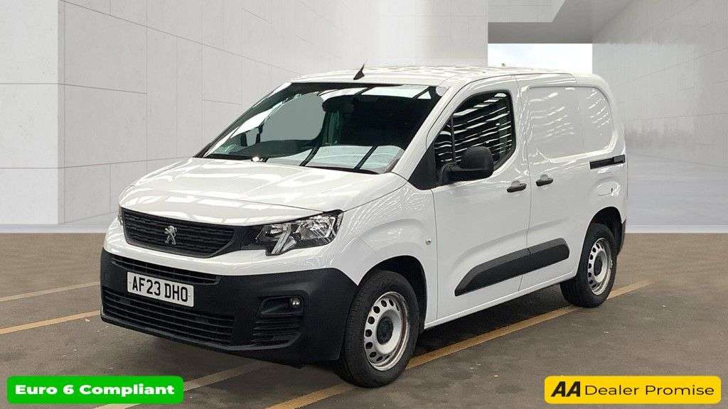 A 2023 PEUGEOT PARTNER White 1.5 BlueHDi Professional Premium+ van, 64,000 miles, Euro 6, 6-Speed A 2023 PEUGEOT PARTNER White 1.5 BlueHDi Professional Premium+ van, 64,000 miles, Euro 6, 6-Speed