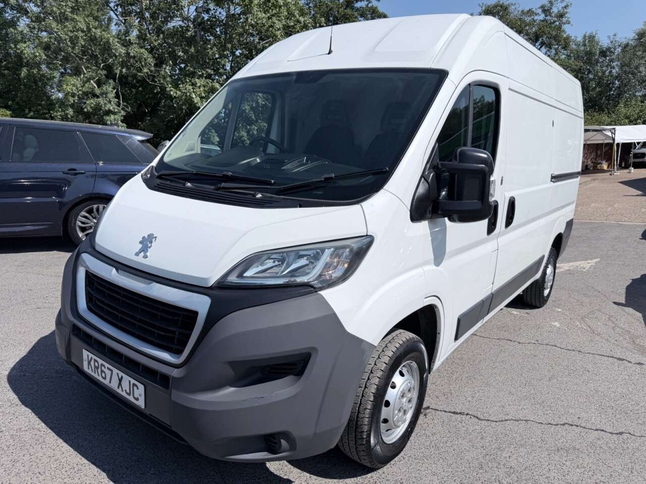 A 2018 PEUGEOT BOXER White 2.0 BlueHDi 335 Professional L2 H2 van, 89,808 miles, Euro 6, 6-Speed A 2018 PEUGEOT BOXER White 2.0 BlueHDi 335 Professional L2 H2 van, 89,808 miles, Euro 6, 6-Speed