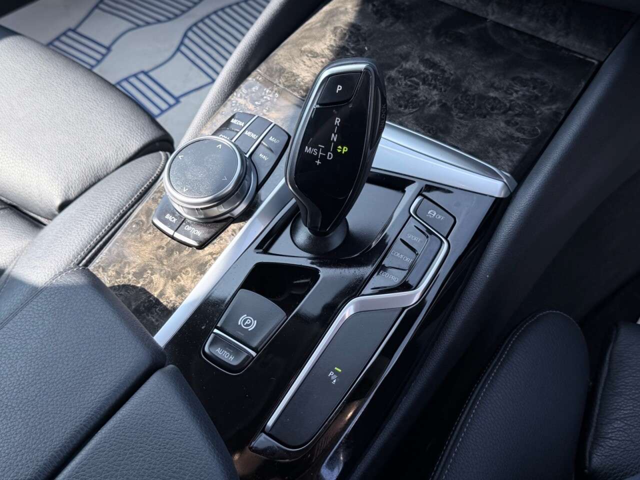 2017 BMW 5 SERIES 2017 BMW 5 SERIES