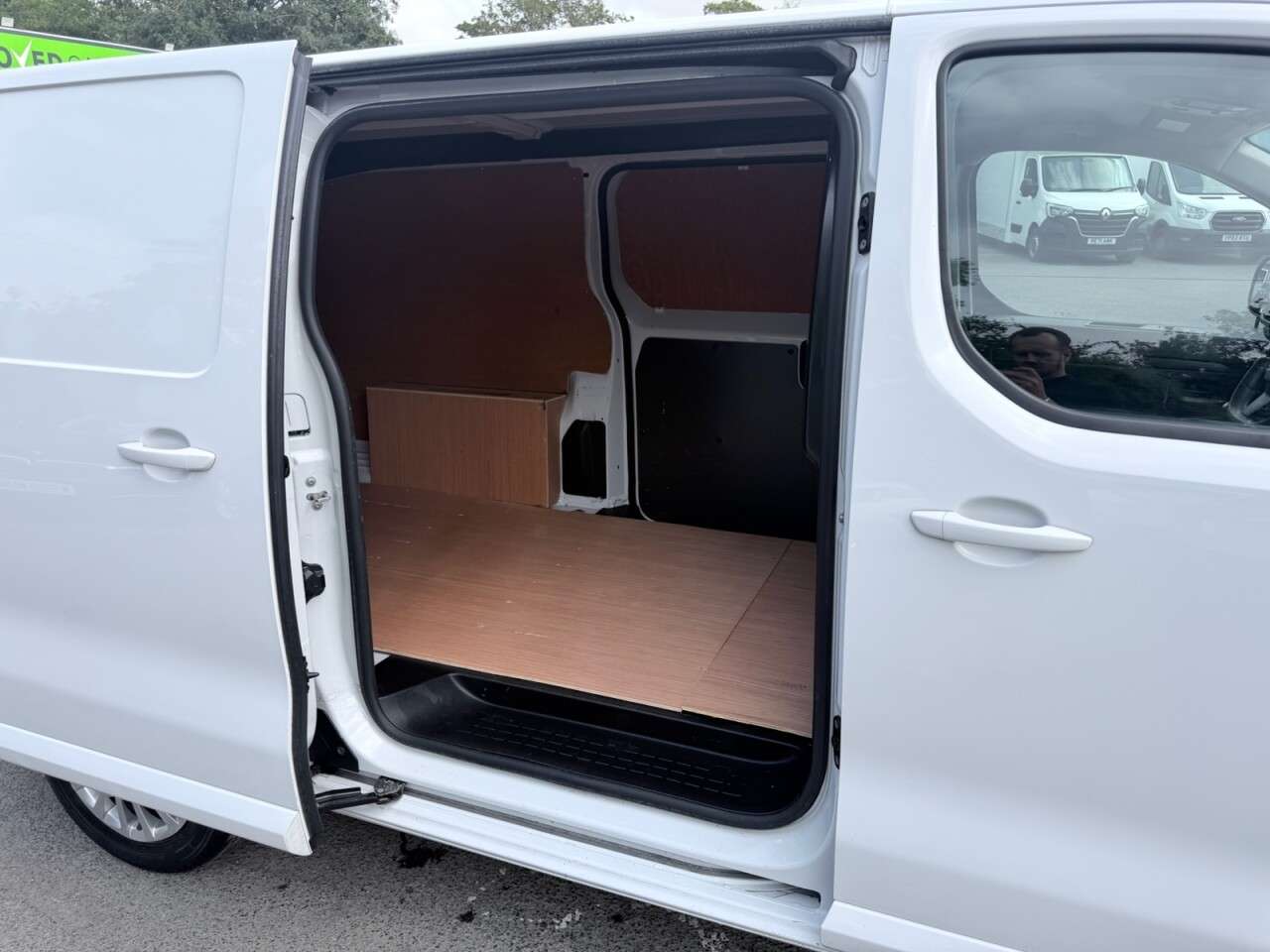 2023 VAUXHALL VIVARO 2023 VAUXHALL VIVARO