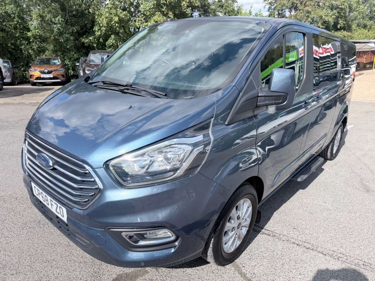 A 2018 FORD TOURNEO CUSTOM Blue 2.0 320 EcoBlue Titanium 8-seat minibus, 96,720 miles, Euro 6, Automat A 2018 FORD TOURNEO CUSTOM Blue 2.0 320 EcoBlue Titanium 8-seat minibus, 96,720 miles, Euro 6, Automat